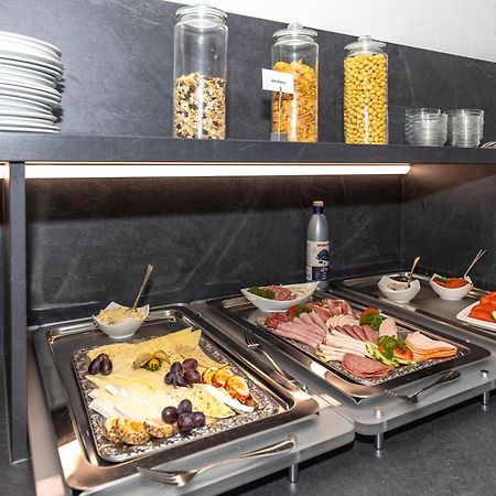 Hotel Zur Traube Ostseebad Kühlungsborn 外观 照片
