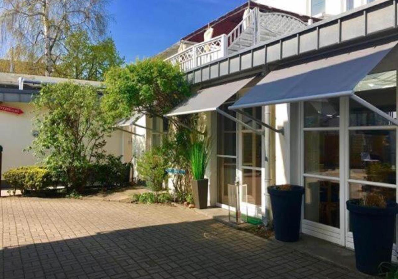 Hotel Zur Traube Ostseebad Kühlungsborn 外观 照片