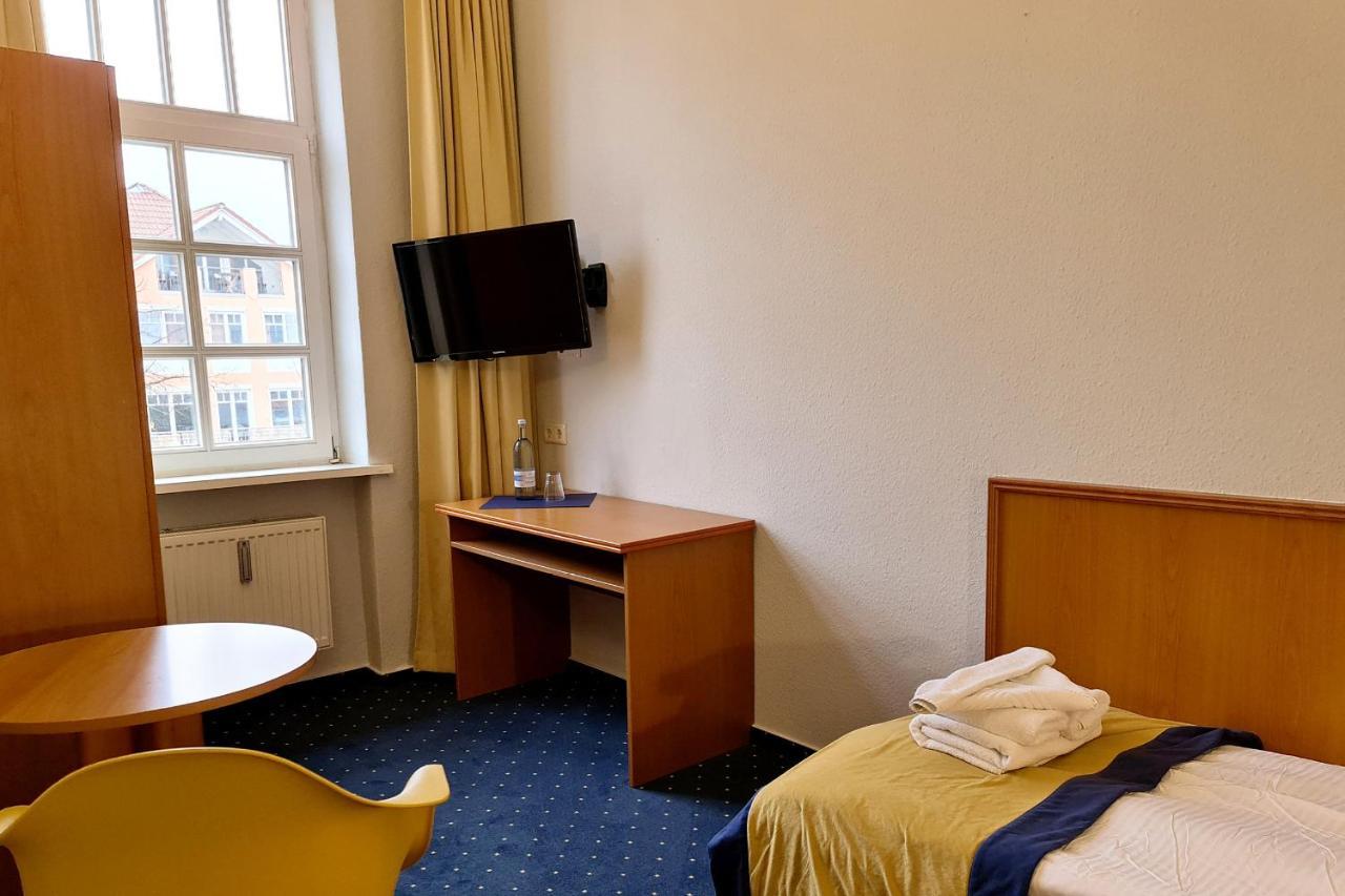 Hotel Zur Traube Ostseebad Kühlungsborn 外观 照片