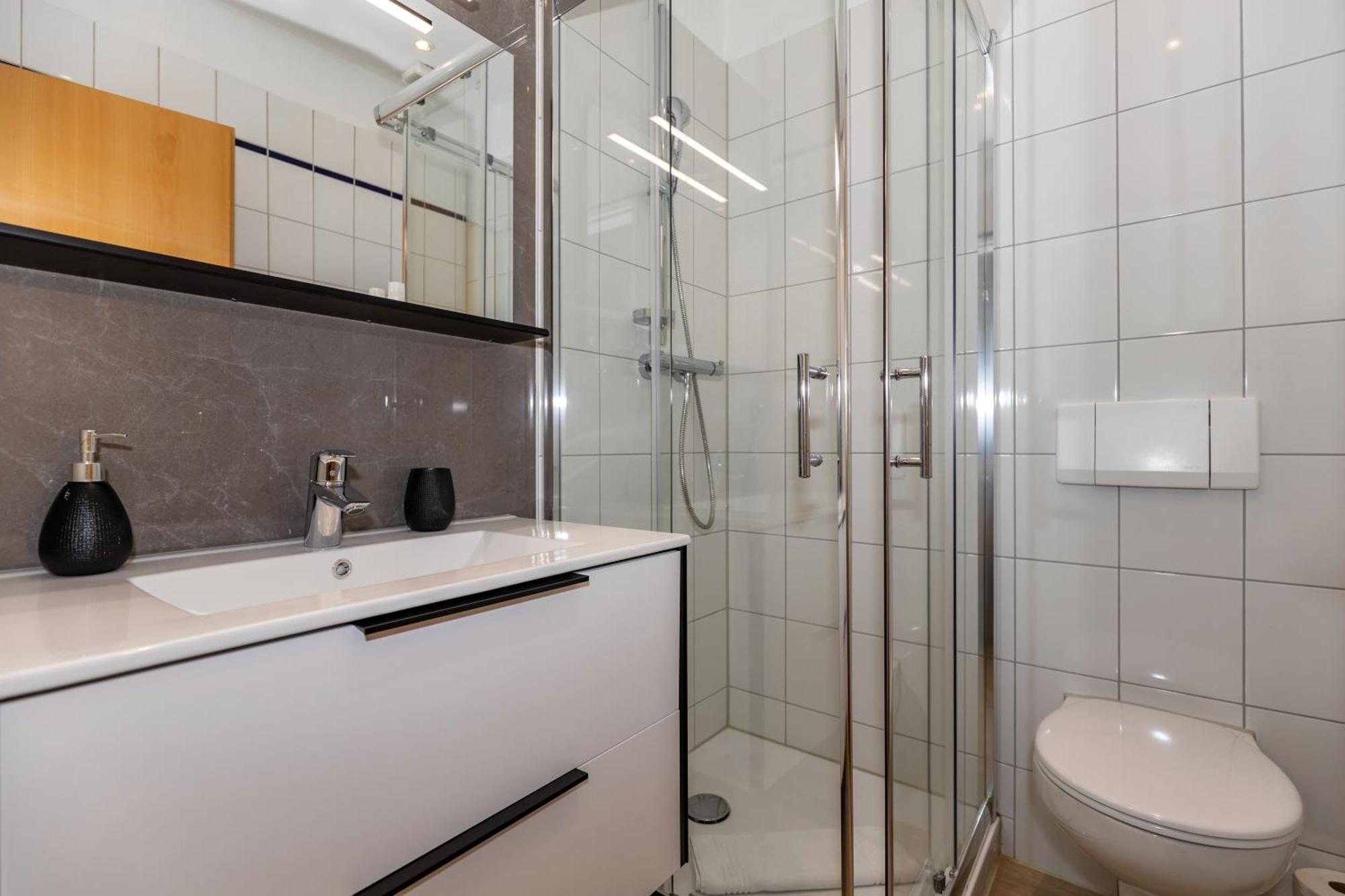 Hotel Zur Traube Ostseebad Kühlungsborn 外观 照片