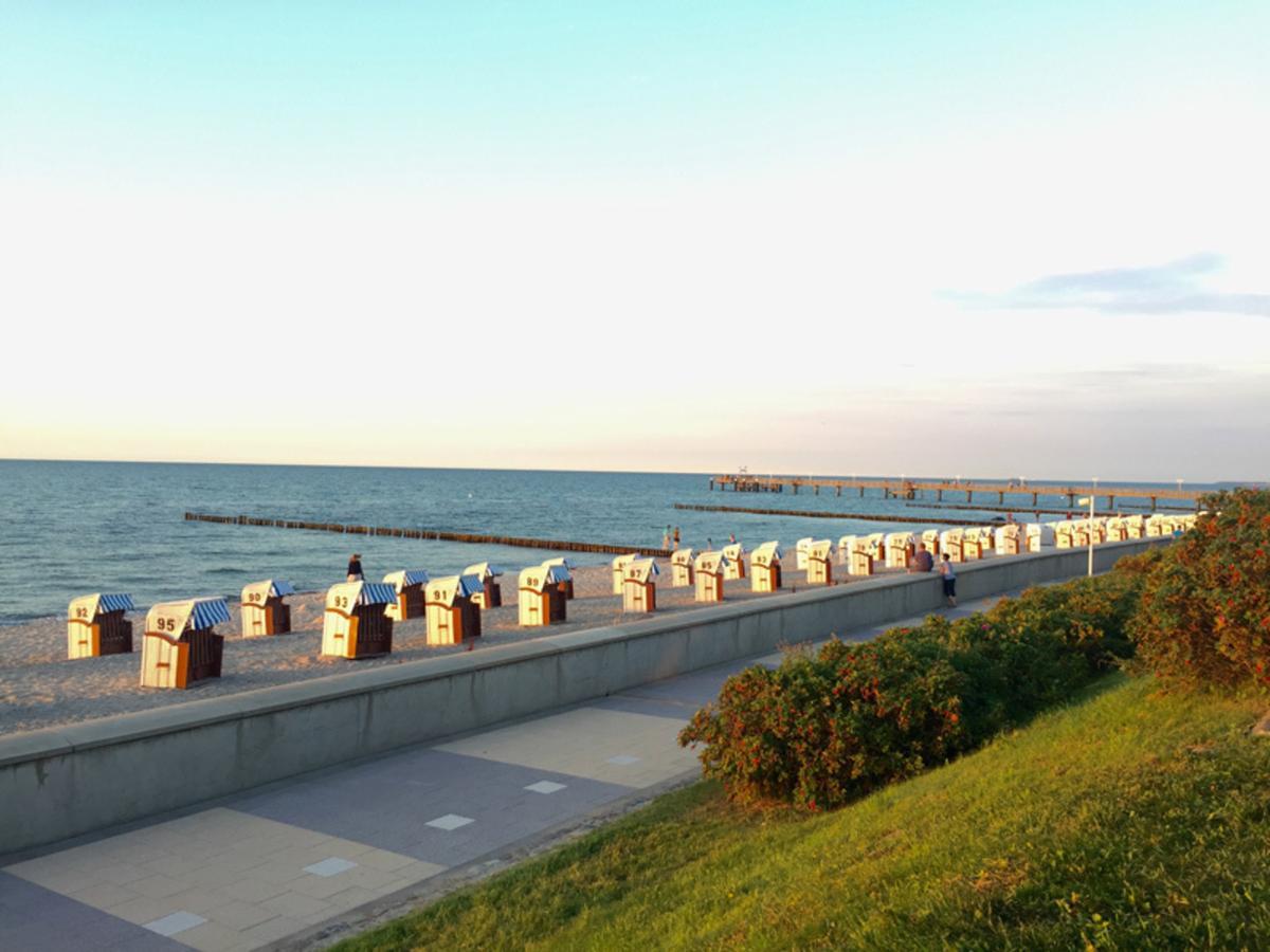 Hotel Zur Traube Ostseebad Kühlungsborn 外观 照片